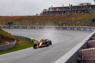 Zandvoort, Hollanda. 22-25 Ağustos 2024. Formula 1 Heineken Hollanda Grand Prix 'si. Cuma, bedava antrenman. # 4, Lando NORRIS, GBR, McLaren F1 Ekibi, MCL38, Mercedes motoru.