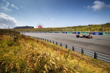 Zandvoort, Hollanda. 22-25 Ağustos 2024. Formula 1 Heineken Hollanda Grand Prix 'si. Cuma, bedava antrenman. 1 numara, Max VERSTAPPEN, NDL, Oracle Red Bull Racing RB20 Honda RBPT.