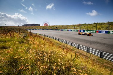 Zandvoort, Hollanda. 22-25 Ağustos 2024. Formula 1 Heineken Hollanda Grand Prix 'si. Cuma, bedava antrenman. # 81, Oscar PIASTRI, AUS, McLaren F1 Ekibi, MCL38, Mercedes motoru