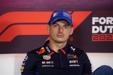 Zandvoort, Hollanda. 22-25 Ağustos 2024. Formula 1 Heineken Hollanda Grand Prix 'si. Perşembe, şoförler geliyor. Max Verstappen, Red Bull Yarışı, basın toplantısında.