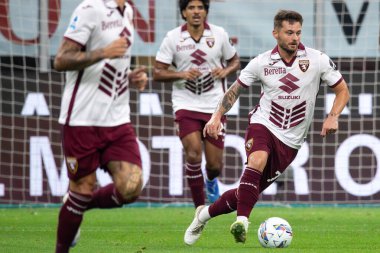 Milan, İtalya, Giuseppe Meazza Stadyumu. 17 Ağustos 2024. İtalyan Serisi A Futbol Şampiyonası. AC Milan Torino FC 'ye karşı. Karol Linetty, Torino.