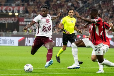 Milan, İtalya, Giuseppe Meazza Stadyumu. 17 Ağustos 2024. İtalyan Serisi A Futbol Şampiyonası. AC Milan Torino FC 'ye karşı. Duvan Zapata, Torino.