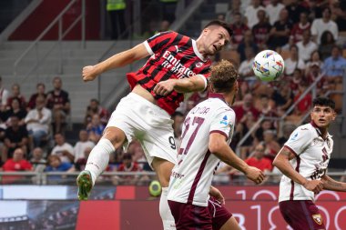 Milan, İtalya, Giuseppe Meazza Stadyumu. 17 Ağustos 2024. İtalyan Serisi A Futbol Şampiyonası. Milan, Torino FC 'ye karşı, 2-2. Luka Joviç, Milan.