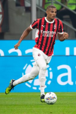 Milan, İtalya, Giuseppe Meazza Stadyumu. 17 Ağustos 2024. İtalyan Serisi A Futbol Şampiyonası. Milan, Torino FC 'ye karşı, 2-2. Malick Thiaw, Milano.