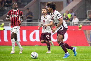 Milan, İtalya, Giuseppe Meazza Stadyumu. 17 Ağustos 2024. İtalyan Serisi A Futbol Şampiyonası. Milan, Torino FC 'ye karşı, 2-2. Saul Coco, Torino.