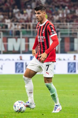Milan, İtalya, Giuseppe Meazza Stadyumu. 17 Ağustos 2024. İtalyan Serisi A Futbol Şampiyonası. Milan, Torino FC 'ye karşı, 2-2. Morara, Milan.
