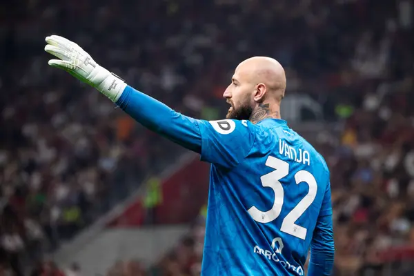 stock image Milan, Italy, Stadium Giuseppe Meazza. 17 August 2024. Italian Serie A Football Championship. AC Milan VS Torino FC, 2-2. Vanja Milinkovic Savic, goalkeeper Torino.