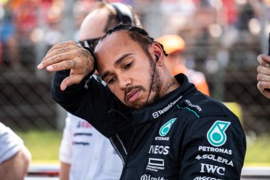 Budapeşte, Macaristan. Macar Pisti. 21 Temmuz 2024. Formula 1 Dünya Şampiyonu. Macaristan Grand Prix 'si. Yarış. # 44, Lewis HAMILTON, GBR, Mercedes AMG F1 Team, Mercedes-AMG F1 W15 E Performans, üçüncü sırada, başlangıç ızgarası.