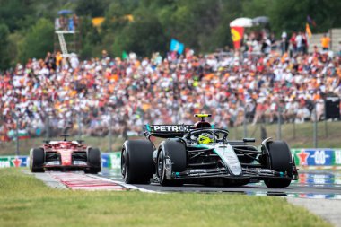 Budapeşte, Macaristan. Macar Pisti. 21 Temmuz 2024. Formula 1 Dünya Şampiyonu. Macaristan Grand Prix 'si. Yarış. # 44, Lewis HAMILTON, GBR, Mercedes AMG F1 Team, Mercedes-AMG F1 W15 E Performans, üçüncü sırada.