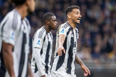 Milan, İtalya. Giuseppe Meazza Stadyumu, San Siro. 27 Ekim 2024. İtalyan EniLive Futbol Şampiyonası 2024-25. Inter, Juventus 'a karşı 4-4. Danilo, Juventus.