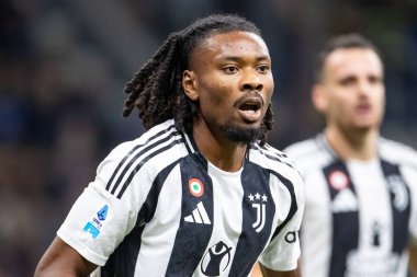 Milan, İtalya. Giuseppe Meazza Stadyumu, San Siro. 27 Ekim 2024. İtalyan EniLive Futbol Şampiyonası 2024-25. Inter, Juventus 'a karşı 4-4. Khephren Thuram, Juventus.