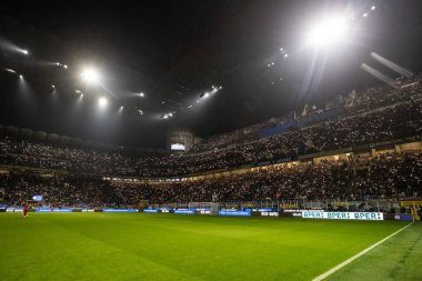Milan, İtalya. Giuseppe Meazza Stadyumu, San Siro. 27 Ekim 2024. İtalyan EniLive Futbol Şampiyonası 2024-25. Inter ve Juventus. Maçın başında stadyum.