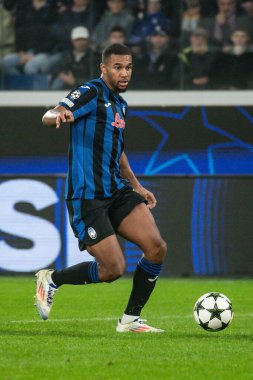 Bergamo, İtalya. 23 Ekim 2024. UEFA Şampiyonlar Ligi. Atalanta BC, Celtic FC 'ye karşı 0-0. Isak Hien, Atalanta.