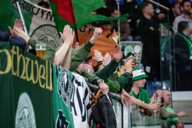 Bergamo, İtalya. 23 Ekim 2024. UEFA Şampiyonlar Ligi. Atalanta BC, Celtic FC 'ye karşı 0-0. Celtic Destekçileri.