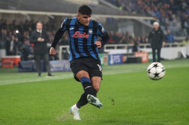 Bergamo, İtalya. 23 Ekim 2024. UEFA Şampiyonlar Ligi. Atalanta BC, Celtic FC 'ye karşı. Raoul Bellanova, Atalanta.