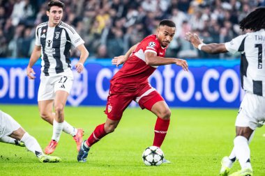 Torino, İtalya. 22 Ekim 2024. UEFa Şampiyonlar Ligi 2024-25. Juventus, VfB Stuttgart 'a karşı 0-1. Jamie Leweling, Stuttgart.