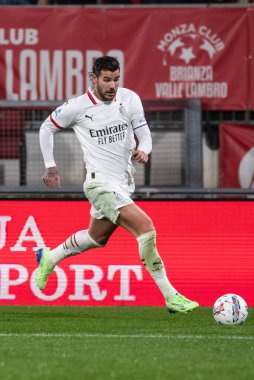 Monza, İtalya. 02-11-2024. U-Power Stadyumu. İtalyan Serisi A futbol şampiyonası 2024-25. Monza Milan 'a karşı 0-1. Theo Hernandez, Milan.