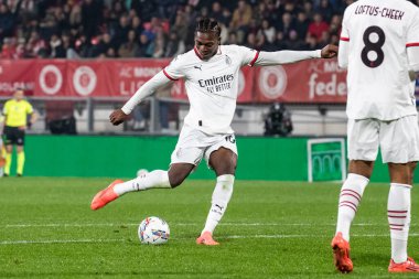 Monza, İtalya. 02-11-2024. U-Power Stadyumu. İtalyan Serisi A futbol şampiyonası 2024-25. Monza Milan 'a karşı 0-1. Rafael Leao, Milan.