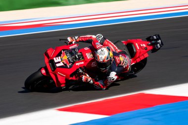 Misano Adriatico, Rimini. 21-22 Eylül 2024. Emilia-Romagna Gran Prix 'si. # 31 Pedro Acosta, Gasgas Fabrika Yarış Tekniği 3.