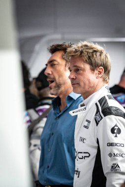 Yas Adası, Abu Dabi. 6-8 Aralık 2024. F1 Abu Dabi Grand Prix 'si. Filmin setinde Brad Pitt ve Javier Bartem oynuyor..