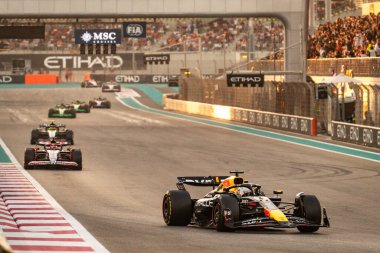 Yas Adası, Abu Dabi. 6-8 Aralık 2024. F1 Abu Dabi Grand Prix. Sergio Perez, Red Bull.