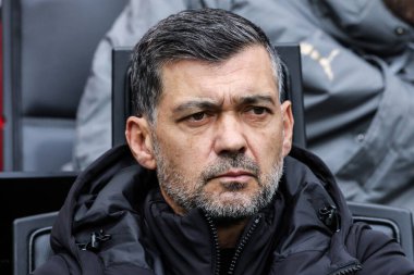 Milan, İtalya. 26 Ocak 2025. Giuseppe Meazza Stadyumu. İtalyan Serisi A Şampiyonası. Milan, Parma 'ya karşı 3-2. Sergio Conceicao, Koç Milan..