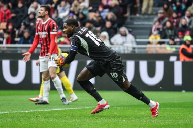 Milan, İtalya. 26 Ocak 2025. Giuseppe Meazza Stadyumu. İtalyan Serisi A Şampiyonası. Milan, Parma 'ya karşı 3-2. Mike Maignan, kaleci Milan.