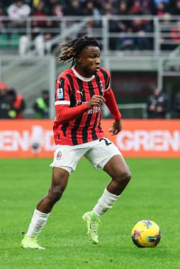 Milan, İtalya. 26 Ocak 2025. Giuseppe Meazza Stadyumu. İtalyan Serisi A Şampiyonası. Milan, Parma 'ya karşı 3-2. Samuel Chukwueze, Milan.