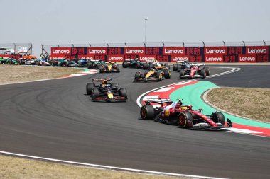 Şangay, Çin. 21-23 Mart 2025, Şangay Uluslararası Pist, F1 Dünya Şampiyonası 2025. Çin Grand Prix 'si. Yarış Lewis Hamilton 'la başlıyor, Ferrari, lider..