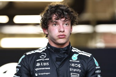 Şangay, Çin. 21-23 Mart 2025, Şangay Uluslararası Pist, F1 Dünya Şampiyonası 2025. Çin Grand Prix 'si. # 12 Andrea Kimi ANTONELLI, ITA, Mercedes-AMG Petronas F1 Ekibi, Mercedes F1 W16.