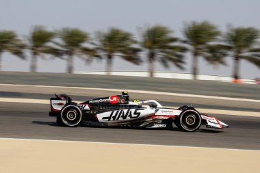 Sakhir, Bahreyn. 10-13 Nisan 2025. F1 Dünya Şampiyonası. Bahreyn Grand Prix. # 87 Oliver BearMAN, GBR, MoneyGram Haas F1 Ekibi.