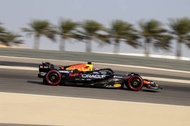 Sakhir, Bahreyn. 10-13 Nisan 2025. F1 Dünya Şampiyonası. Bahreyn Grand Prix. 1. Max Verstapp, NED, Kahin Kızıl Boğa Yarışı.