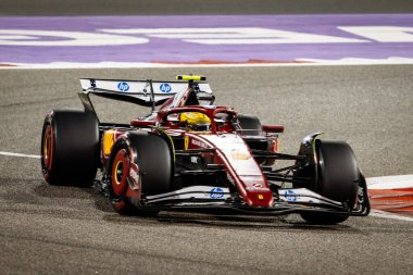 Sakhir, Bahreyn. 10-13 Nisan 2025. F1 Dünya Şampiyonası. Bahreyn Grand Prix. # 44 Lewis HAMILTON, GBR, Scuderia Ferrari HP, ikinci sırada.