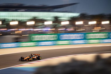 Sakhir, Bahreyn. 10-13 Nisan 2025. F1 Dünya Şampiyonası. Bahreyn Grand Prix. # 81, Oscar PIASTRI, AUS, Mclaren Formula 1 Takımı.