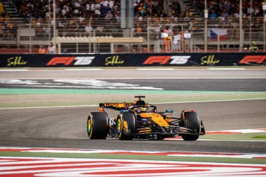 Sakhir, Bahreyn. 10-13 Nisan 2025. F1 Dünya Şampiyonası. Bahreyn Grand Prix. Yarış. # 81, Oscar PIASTRI, AUS, Mclaren Formula 1 Takımı.