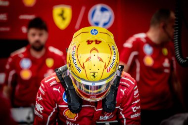 Jeddah, Suudi Arabistan. 17-20 Nisan 2025. Jeddah Corniche Pisti. Formula 1 STC Suudi Arabistan Grand Prix. İkinci alıştırma. Lewis Hamilton, Ferrari.