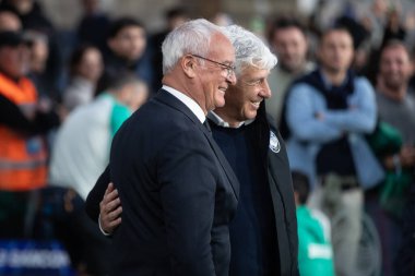 Bergamo, İtalya, 12 Mayıs 2025. Gewiss Stadyumu. İtalyan Serisi A Futbol Şampiyonası. Atalanta Roma 'ya karşı 2-1. Claudio Ranieri ve Gian Piero Gasperini.