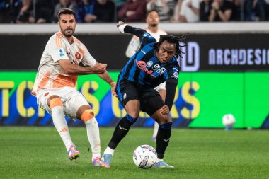Bergamo, İtalya, 12 Mayıs 2025. Gewiss Stadyumu. İtalyan Serisi A Futbol Şampiyonası. Atalanta Roma 'ya karşı 2-1. Ademola Lookman, Atalanta.