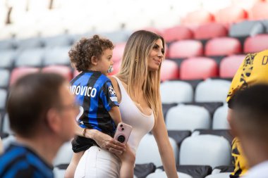 Münih, Almanya. 31 Mayıs 2025. UEFA Şampiyonlar Ligi. Son sözüm Paris Saint-Germain V. Inter Milan 5-0. Inter Destekçileri.