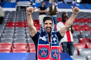 Münih, Almanya. 31 Mayıs 2025. UEFA Şampiyonlar Ligi. Son sözüm Paris Saint-Germain V. Inter Milan 5-0. Maçtan sonra destekleyici PSG.