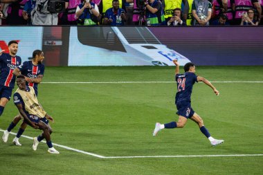 Münih, Almanya. 31 Mayıs 2025. UEFA Şampiyonlar Ligi. Son sözüm Paris Saint-Germain V. Inter Milan 5-0. Senny Mayulu, PSG, golü kutluyor.