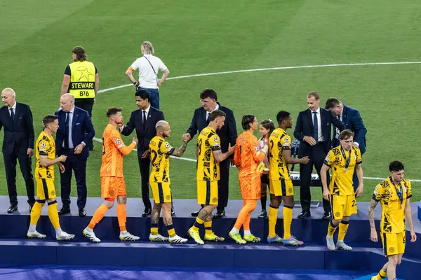 Münih, Almanya. 31 Mayıs 2025. UEFA Şampiyonlar Ligi. Son sözüm Paris Saint-Germain V. Inter Milan 5-0. Ödül verme töreninde.