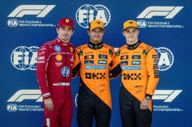 Spielberg, Avusturya. 27 Haziran 2025. FIA F1 Dünya Şampiyonası Avusturya GP 'si. Kalifiye et. Lando Norris, Mclaren Mercedes, polis Leclerc ve Piastri ile birlikte..