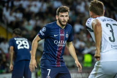 Udine, İtalya. 13 Ağustos 2025. UEFA Süper Kupası 2025. Paris Saint-Germain Tottenham Hotspur 'a karşı 4-3. Khvicha Kvaratskhelia, PSG.