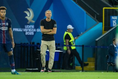 Udine, İtalya. 13 Ağustos 2025. UEFA Süper Kupası 2025. Paris Saint-Germain Tottenham Hotspur 'a karşı 4-3. Luis Enrique, antrenör PSG.