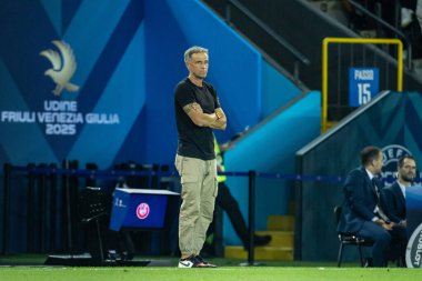 Udine, İtalya. 13 Ağustos 2025. UEFA Süper Kupası 2025. Paris Saint-Germain Tottenham Hotspur 'a karşı 4-3. Luis Enrique, antrenör PSG.