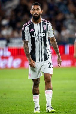 Bergamo, İtalya. 16 Ağustos 2025. Gewiss Stadyumu 'nda Bortolotti Kupası. Atalanta, Juventus 'a karşı. Douglas Luiz, Juventus.