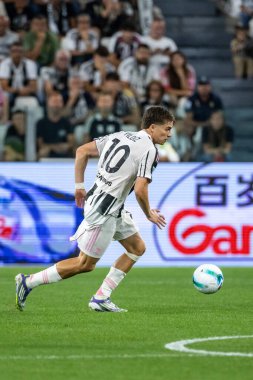 Torino, İtalya. 24 Ağustos 2025. Allianz Juventus Stadyumu. İtalyan Serisi A Futbol Şampiyonası 2025-26. Juventus Parma 'ya karşı. Kenan Yıldız, Juventus.