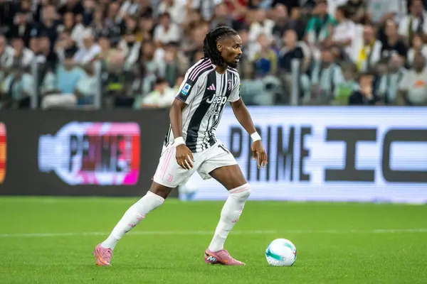 Torino, İtalya. 24 Ağustos 2025. Allianz Juventus Stadyumu. İtalyan Serisi A Futbol Şampiyonası 2025-26. Juventus Parma 'ya karşı. Khephren Thuram, Juventus.