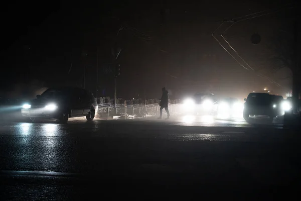基辅市在俄罗斯导弹袭击后陷入停电 没有电和电的城镇 — 图库照片